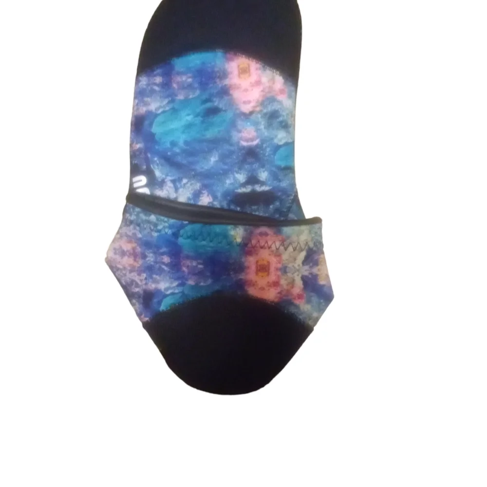 Neopskin Water Socks - Picture 4 of 4